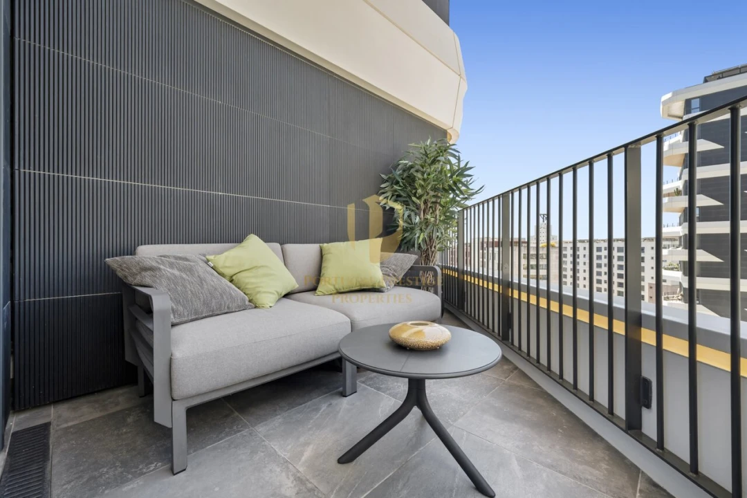 Apartamento T1 para Venda em Parque das Nações Foto 18