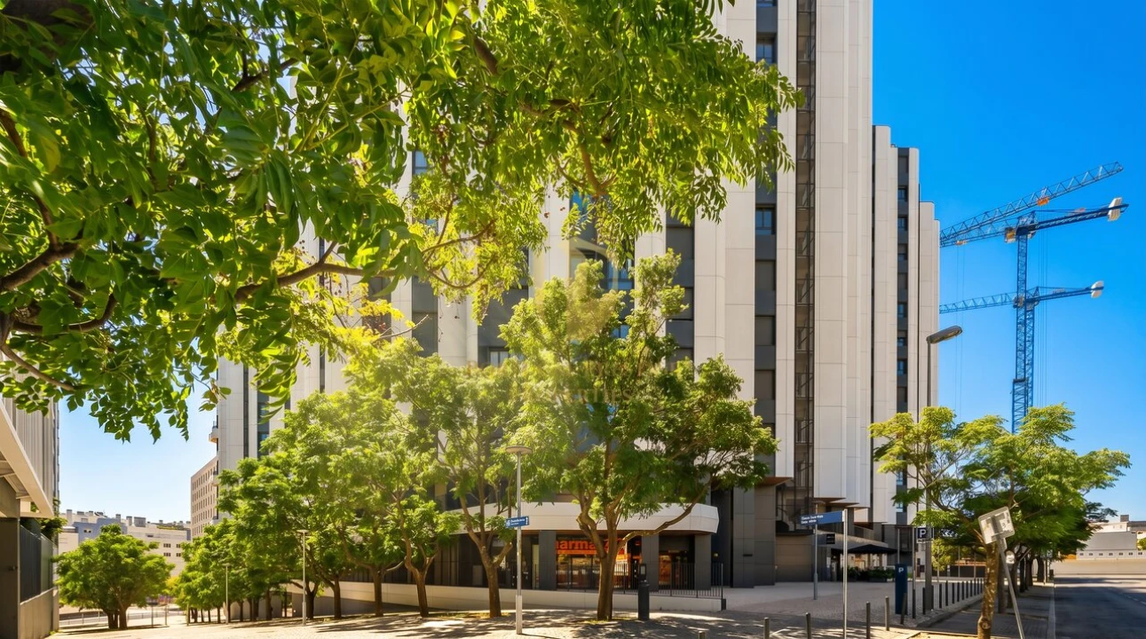 Apartamento T1 para Venda em Parque das Nações Foto 25