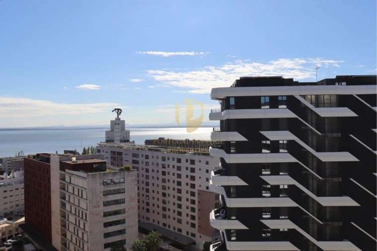 Apartamento T1 para Venda em Parque das Nações Foto 14