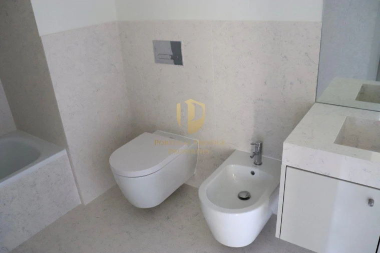 Apartamento T1 para Venda em Parque das Nações Foto 16