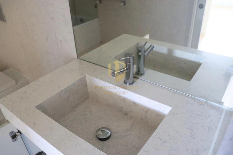 Apartamento T1 para Venda em Parque das Nações Foto 18