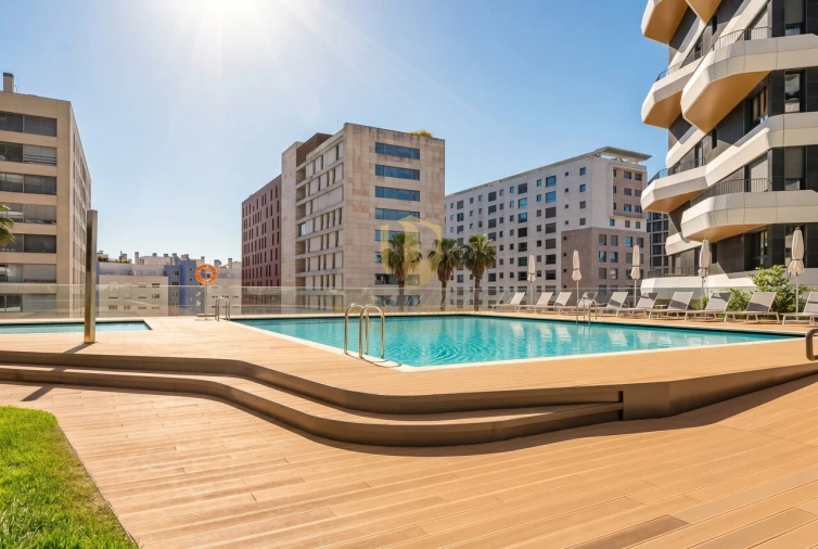 Apartamento T1 para Venda em Parque das Nações Foto 3