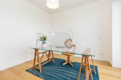 Apartamento T4 para Venda em Avenidas Novas