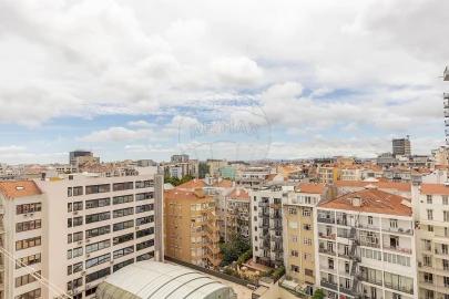 Apartamento T4 para Venda em Avenidas Novas