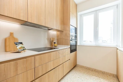 Apartamento T4 para Venda em Avenidas Novas