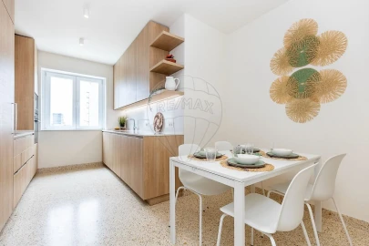 Apartamento T4 para Venda em Avenidas Novas