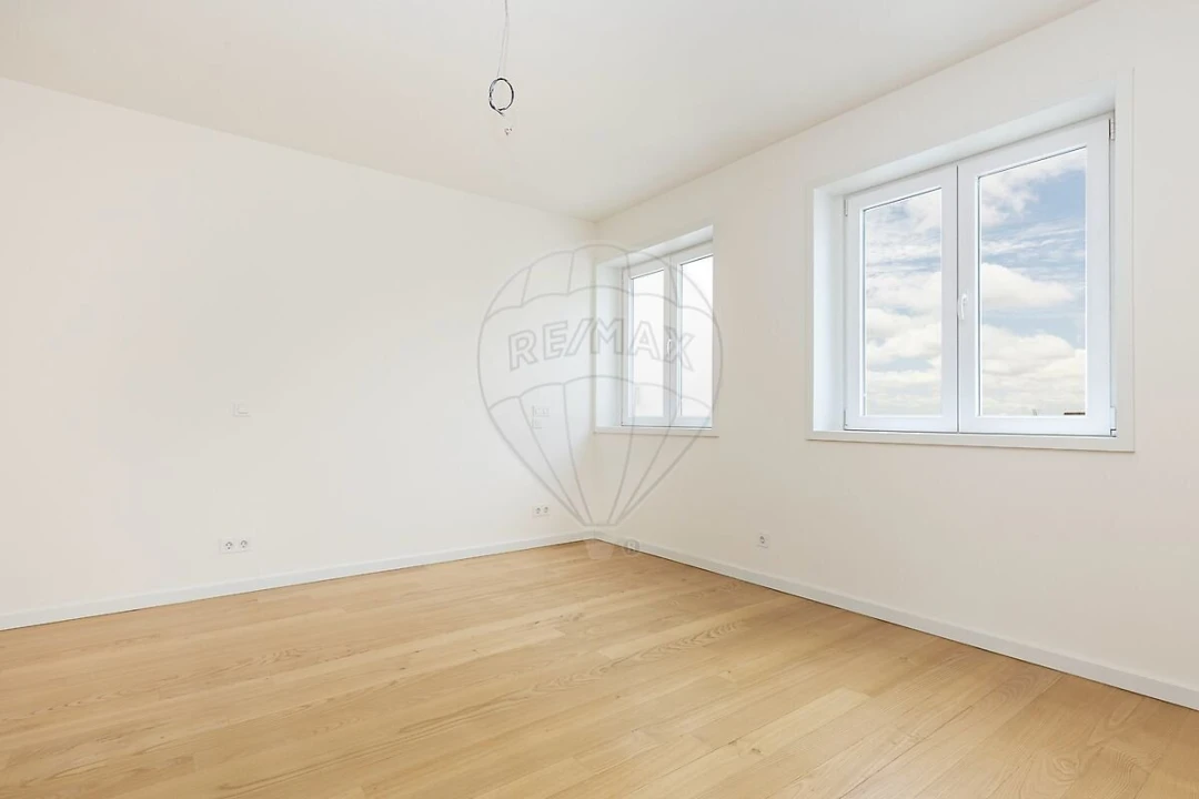 Apartamento T4 para Venda em Avenidas Novas Foto 27