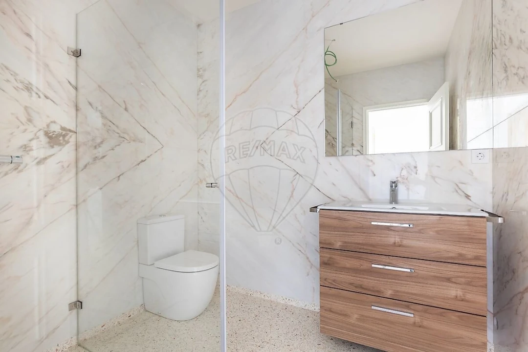 Apartamento T4 para Venda em Avenidas Novas Foto 22