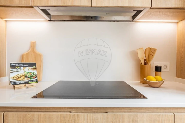 Apartamento T4 para Venda em Avenidas Novas Foto 12