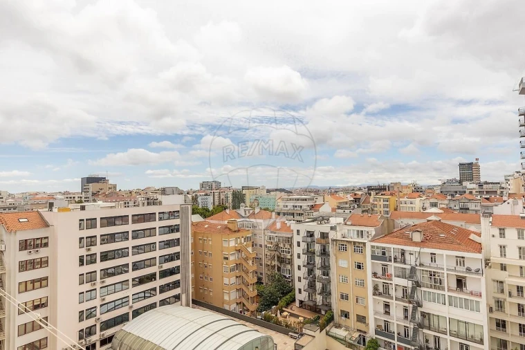 Apartamento T4 para Venda em Avenidas Novas Foto 34