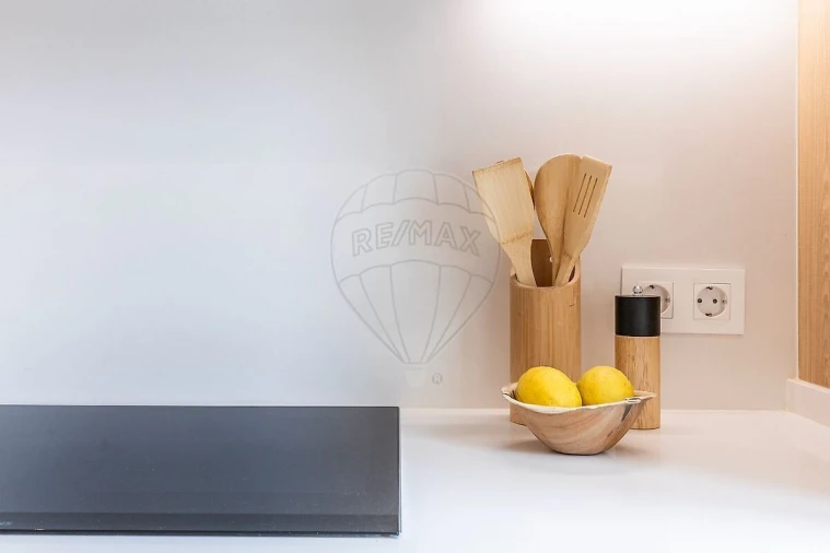 Apartamento T4 para Venda em Avenidas Novas Foto 13