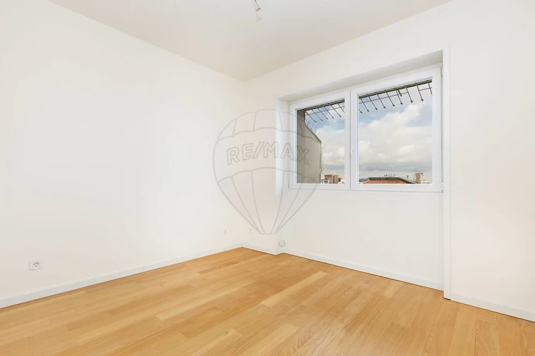 Apartamento T4 para Venda em Avenidas Novas Foto 21