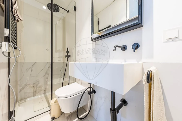Apartamento T2 para Venda em Avenidas Novas Foto 16
