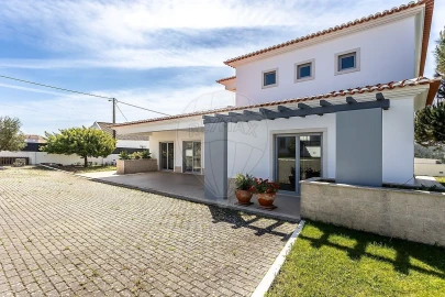 Moradia T4 para Venda em Mafra