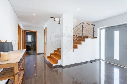 Moradia T4 para Venda em Mafra
