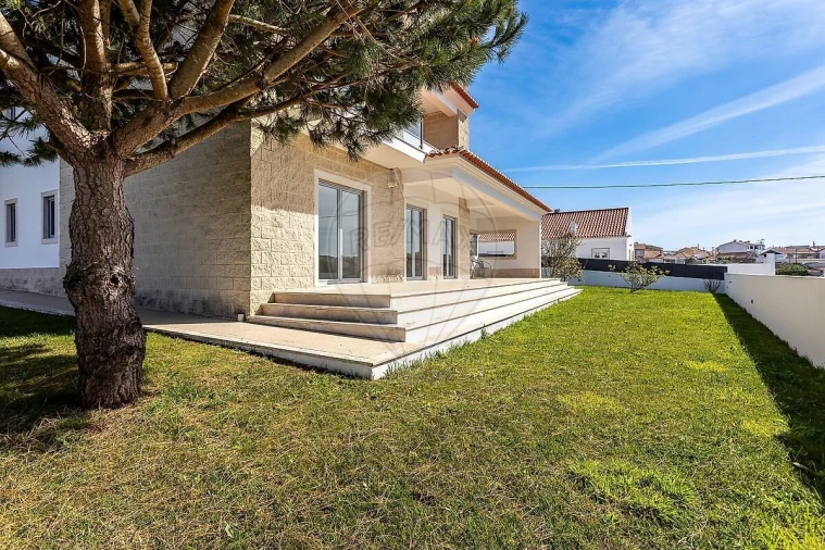 Moradia T4 para Venda em Mafra Foto 41