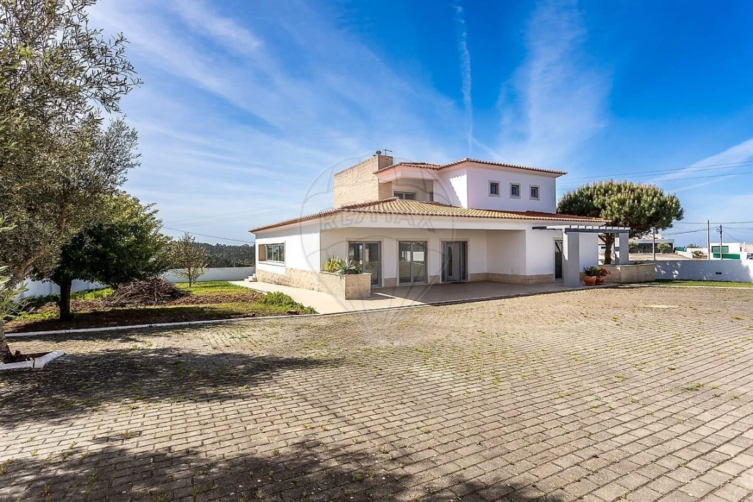 Moradia T4 para Venda em Mafra Foto 4