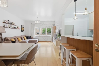 Apartamento T2 para Venda em Lumiar