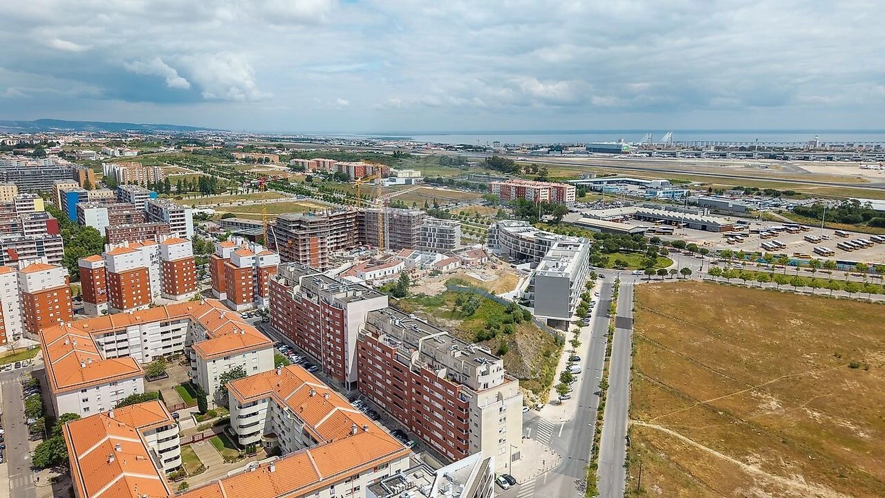 Apartamento T2 para Venda em Lumiar Foto 28