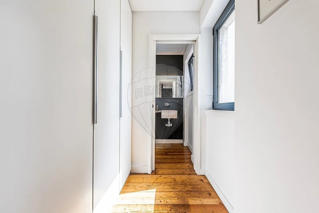 Apartamento T3 para Venda em Alvalade Foto 18
