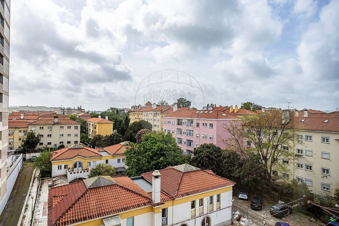 Apartamento T3 para Venda em Alvalade Foto 32