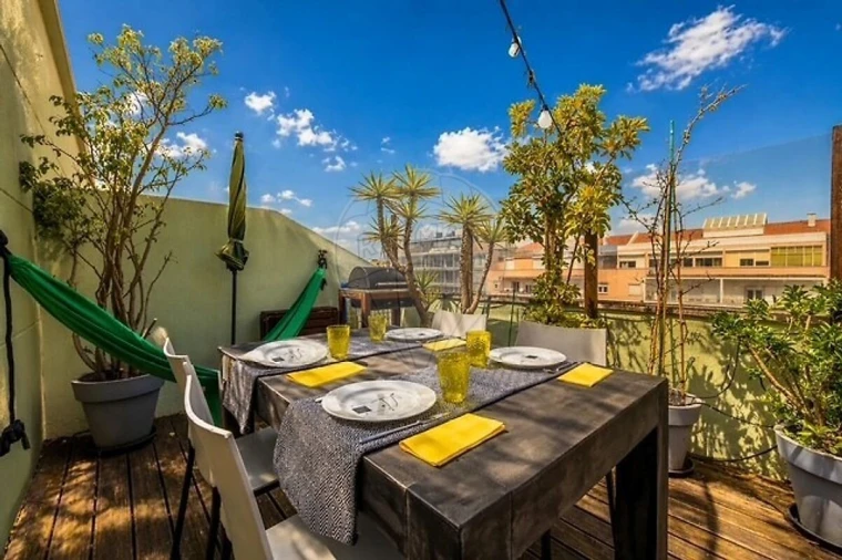 Apartamento T3 para Venda em Alvalade Foto 11