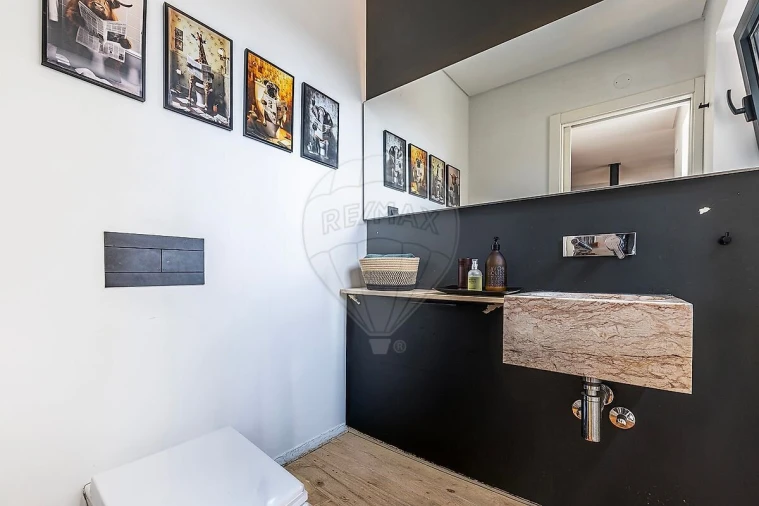 Apartamento T3 para Venda em Alvalade Foto 19