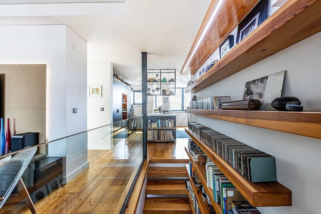 Apartamento T3 para Venda em Alvalade Foto 13