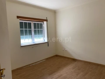 Terreno para Venda em Tortosendo