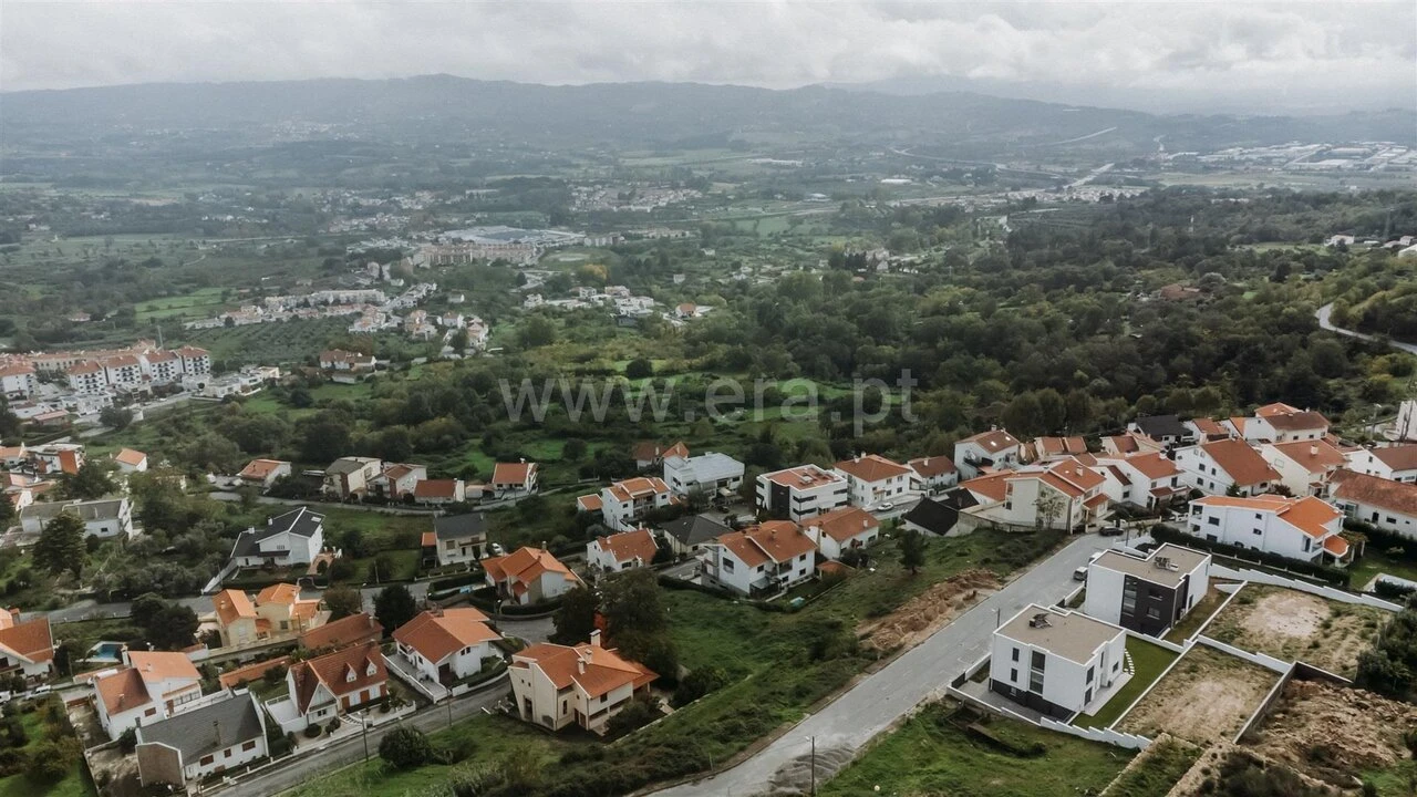 Terreno para Venda em Covilhã e Canhoso Foto 2