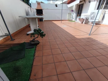 Apartamento T3 para Venda em Marvila, Ribeira Santarém, São Salvador, São Nicolau
