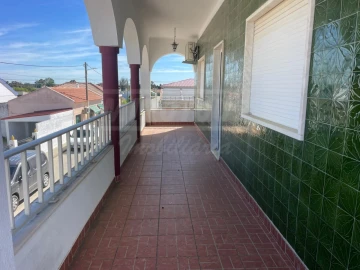 Moradia T5 para Venda em Ermidas-Sado