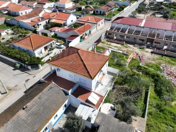 Moradia T5 para Venda em Ermidas-Sado