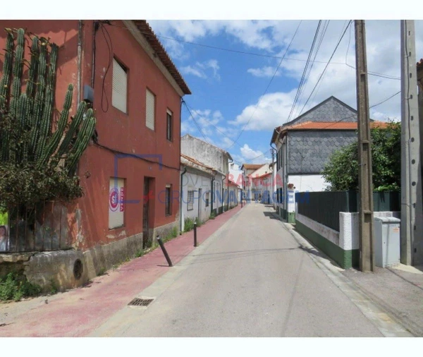 Moradia T3 para Venda em Arcos e Mogofores Foto 2