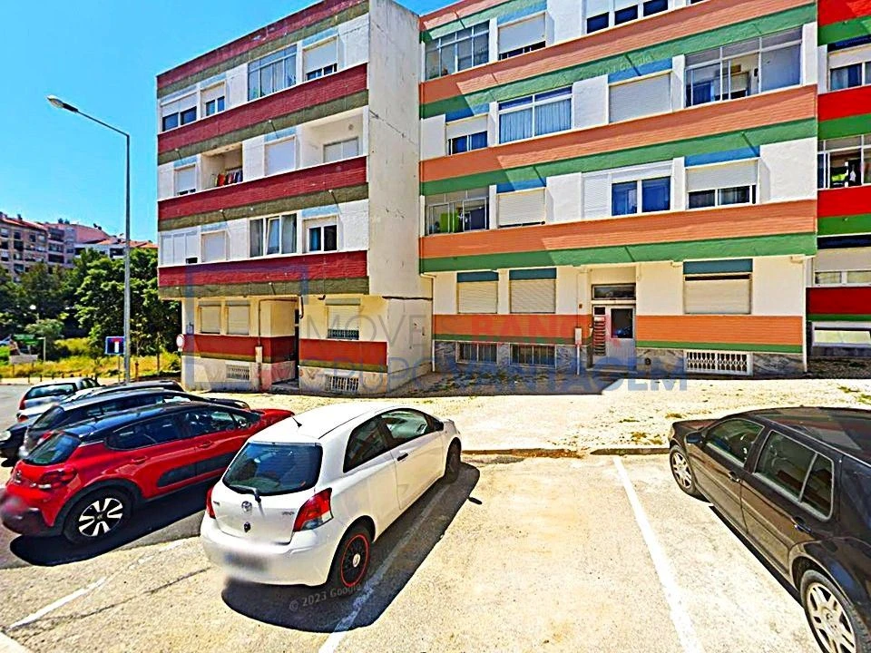 Apartamento T2 para Venda em Rio de Mouro Foto 7