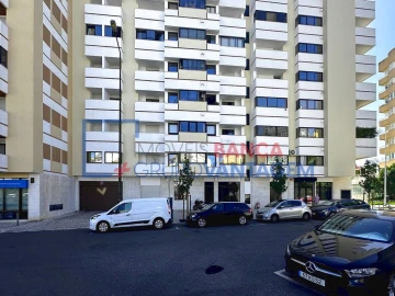 Apartamento T6 para Venda em Penha de França