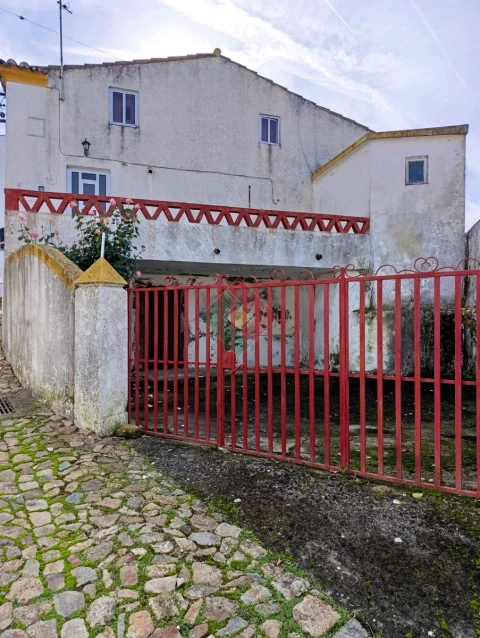Moradia T3 para Venda em São Salvador da Aramenha