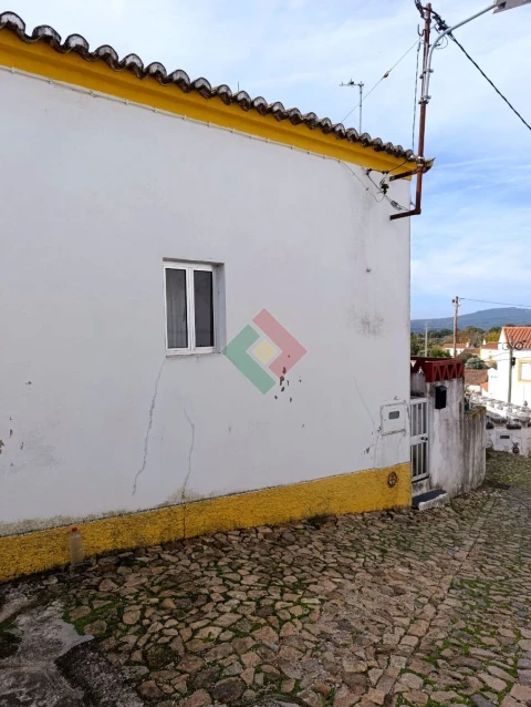 Moradia T3 para Venda em São Salvador da Aramenha