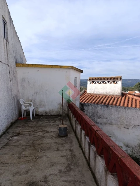 Moradia T3 para Venda em São Salvador da Aramenha