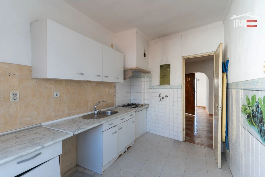 Prédio para Venda em Encosta do Sol Foto 22