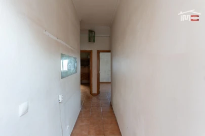 Prédio para Venda em Encosta do Sol
