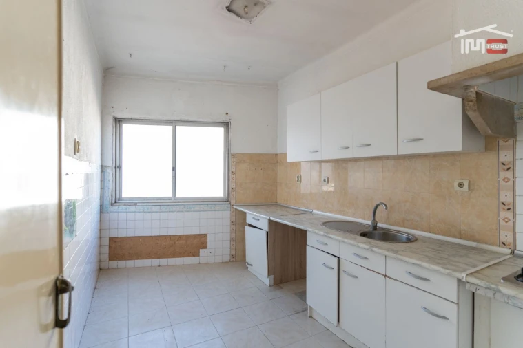 Prédio para Venda em Encosta do Sol Foto 20