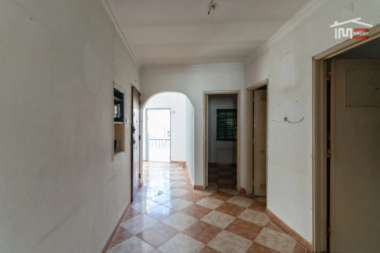 Prédio para Venda em Encosta do Sol Foto 23