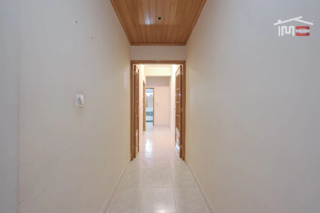 Apartamento T2 para Venda em Cacém e São Marcos Foto 17