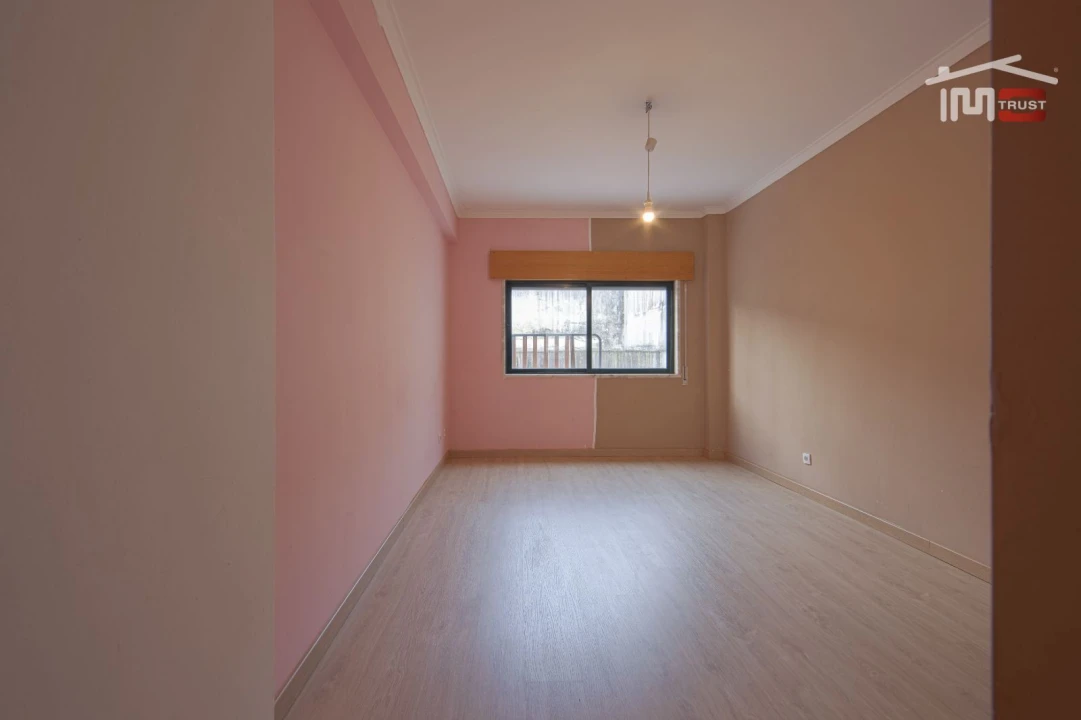 Apartamento T2 para Venda em Cacém e São Marcos Foto 28