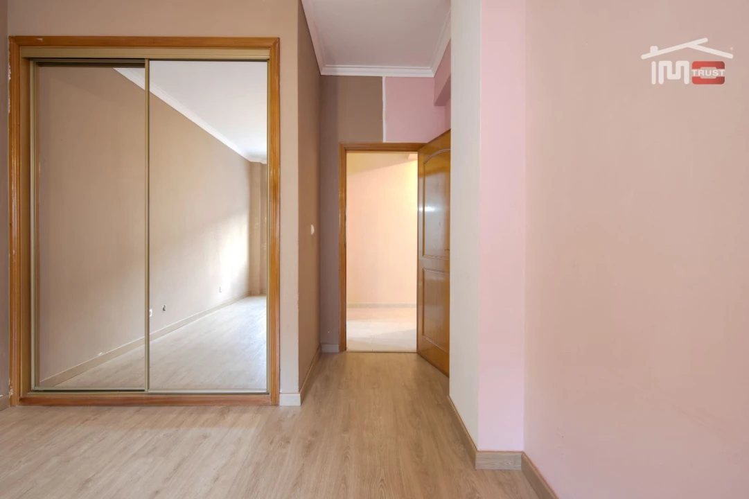 Apartamento T2 para Venda em Cacém e São Marcos Foto 32