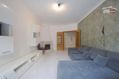 Apartamento T2 para Venda em Cacém e São Marcos
