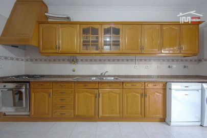 Apartamento T2 para Venda em Cacém e São Marcos