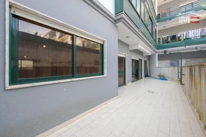 Apartamento T2 para Venda em Cacém e São Marcos
