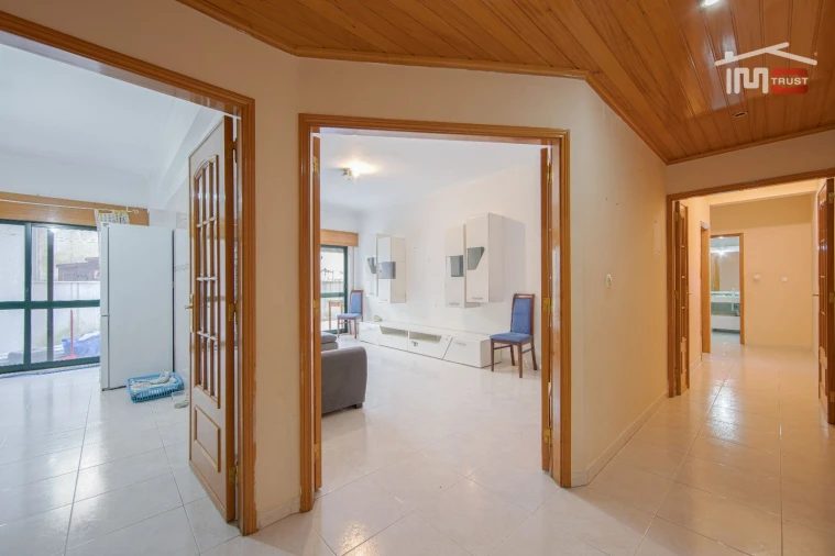 Apartamento T2 para Venda em Cacém e São Marcos Foto 4